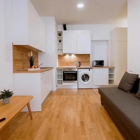 Residential Barona In Centre *
